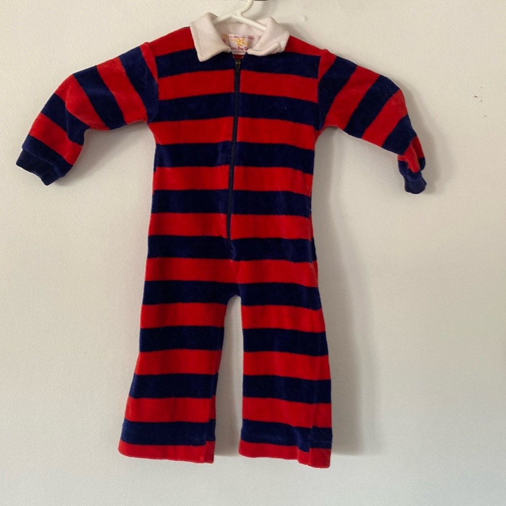 Vintage Hudson’s Bay onesie 6-12 months